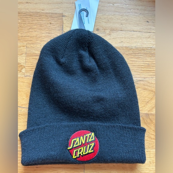 Santa Cruz Skateboards Other - Santa Cruz Black Beanie OS Teen Adult Winter Fall Hats NEW